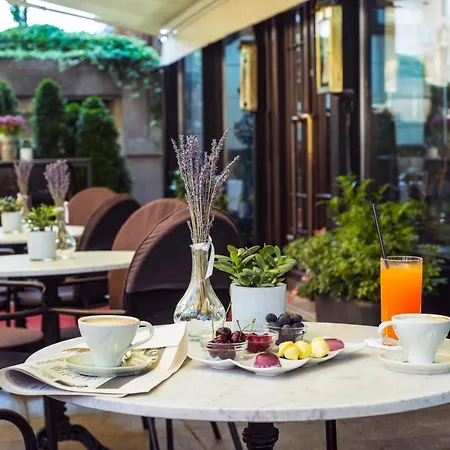 Esplanade Hotel